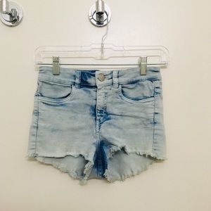 HM - high waisted jean shorts